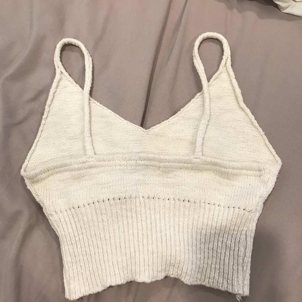 crop top - Picture 2 of 2